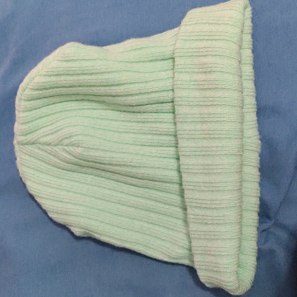 Time and Tru Light Green/Mint Green Beanie Hat